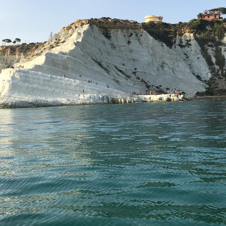 Casa Vacanza Scala Dei Turchi Реалмонте Екстериор снимка
