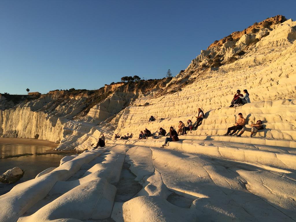 Casa Vacanza Scala Dei Turchi Реалмонте Екстериор снимка